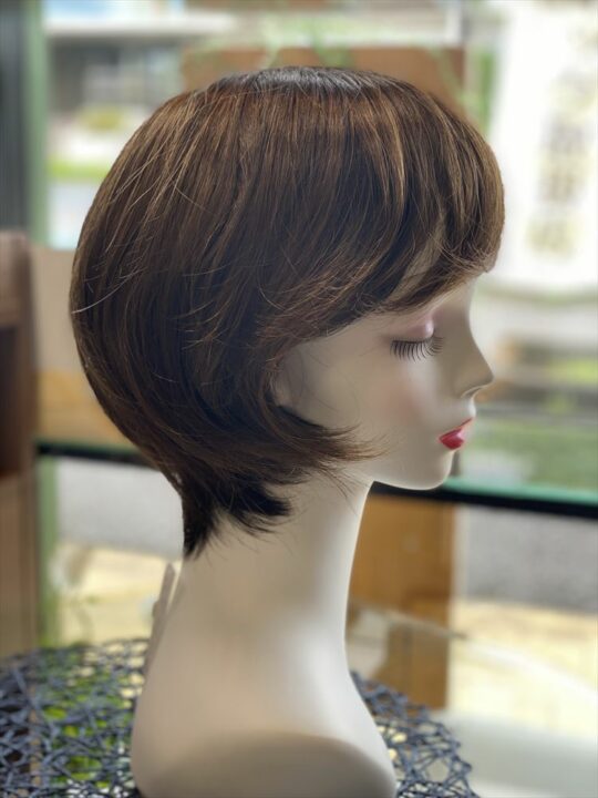 メーカーウィッグ