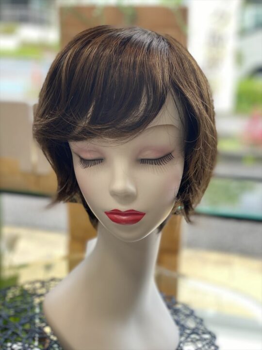 メーカーウィッグ